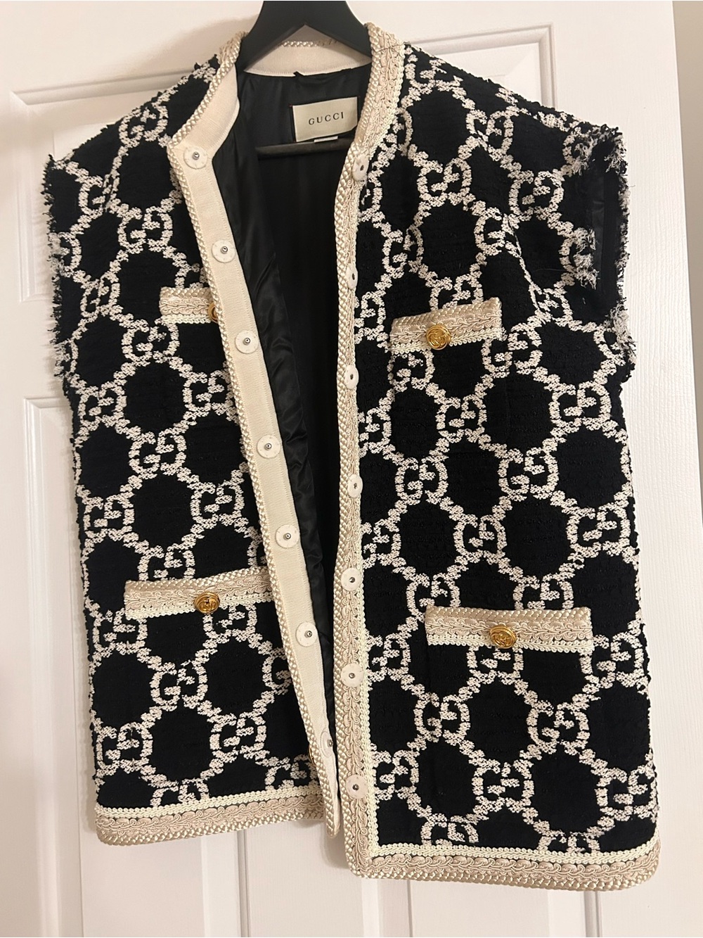 Gucci Black & Cream GG Bouclé Sleeveless Jacket Vest